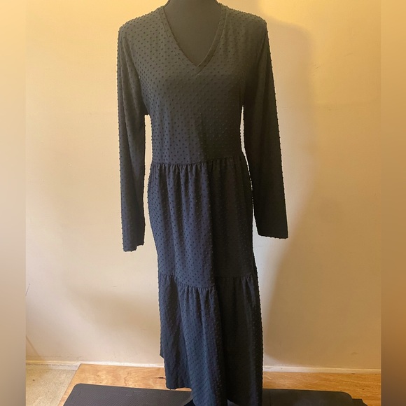 Like New: J Crew Factory long sleeve tiered midi dress. - Picture 1 of 3